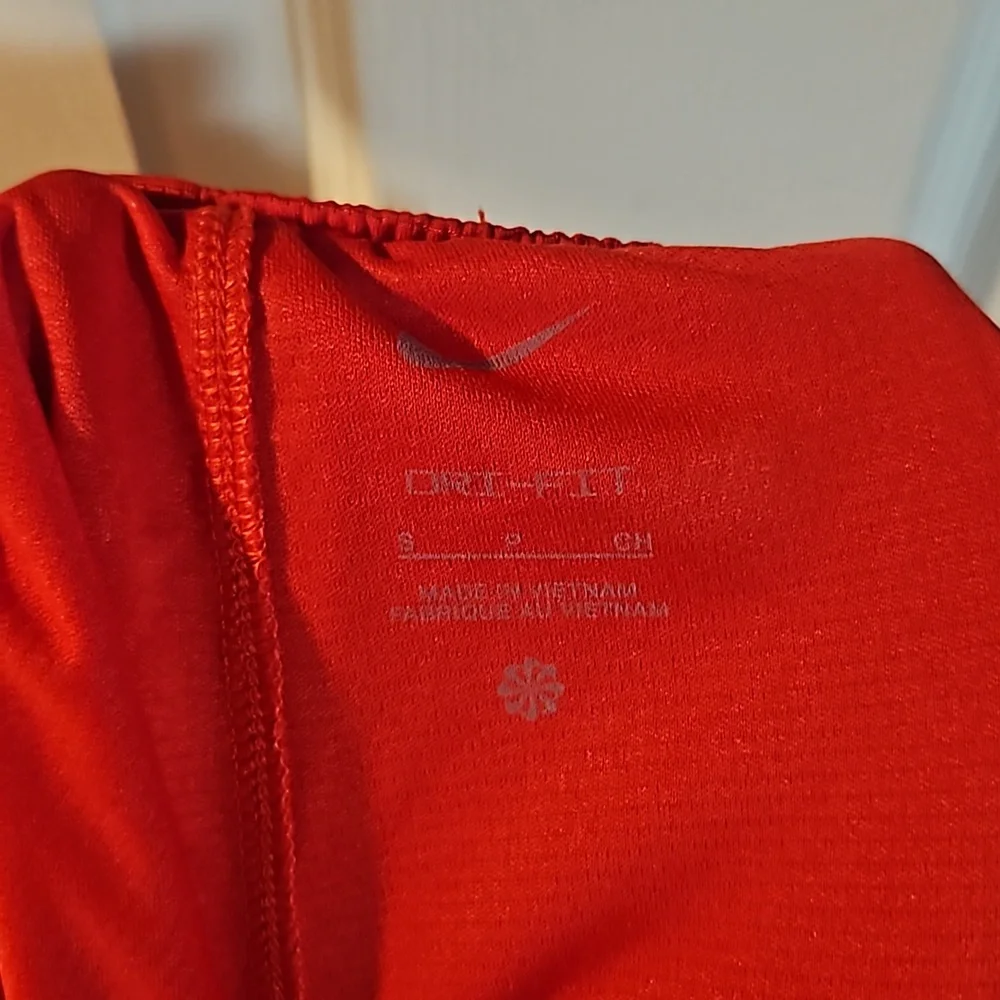 Nike Women's Fly Crossover Basketball Shorts: RED/BLACK: NEW WITH TAGS: SIZE S